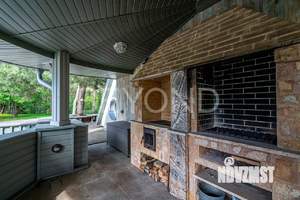 Дом 677м&sup2;, 2-этажный, участок 50 сот.  