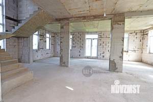 Дом 420м², 2-этажный, участок 14 сот.  