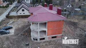 Дом 300м&sup2;, 3-этажный, участок 12 сот.  