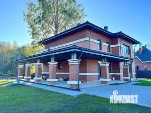 Дом 182м², 2-этажный, участок 14 сот.  