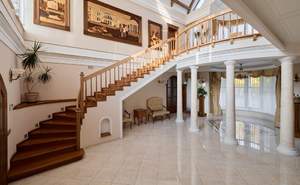 Дом 726м², 2-этажный, участок 19 сот.  