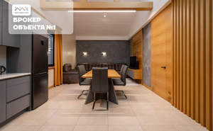 Дом 321м&sup2;, 2-этажный, участок 9 сот.  