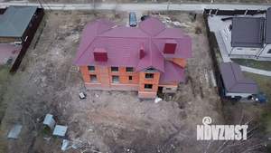 Дом 300м&sup2;, 3-этажный, участок 12 сот.  