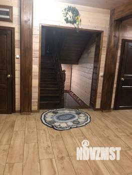 Дом 229м², 3-этажный, участок 7 сот.  