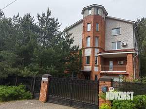 Дом 375м², 4-этажный, участок 23 сот.  