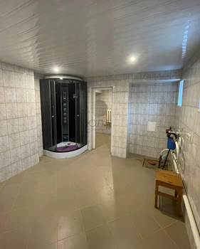 Дом 203м², 3-этажный, участок 10 сот.  