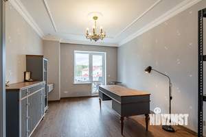 Дом 320м², 2-этажный, участок 35 сот.  