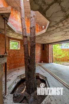 Коттедж 262м&sup2;, 3-этажный, участок 2 сот.  