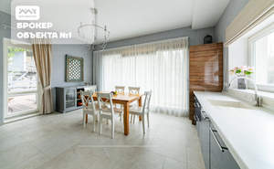 Дом 285м², 2-этажный, участок 15 сот.  