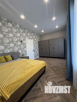 Коттедж 140м², 2-этажный, участок 6 сот.  