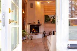 Коттедж 190м², 2-этажный, участок 18 сот.  