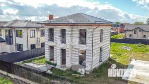 Дом 251м&sup2;, 2-этажный, участок 15 сот.  