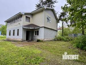 Дом 210м², 2-этажный, участок 10 сот.  
