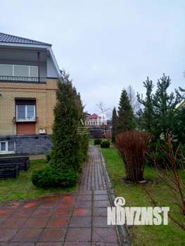 Дом 399м&sup2;, 2-этажный, участок 12 сот.  