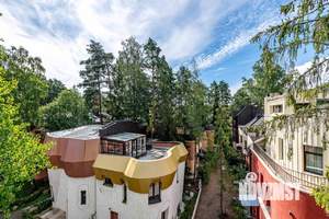 Коттедж 262м², 3-этажный, участок 2 сот.  