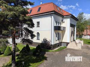 Коттедж 700м², 3-этажный, участок 21 сот.  