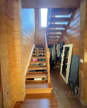 Дом 180м², 2-этажный, участок 12 сот.  