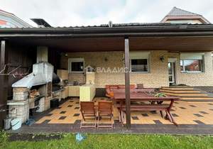 Дом 232м², 2-этажный, участок 13 сот.  