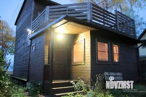 Дом 100м², 2-этажный, участок 10 сот.  