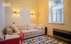 Дом 404м&sup2;, 3-этажный, участок 6 сот.  