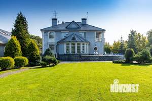 Дом 575м², 2-этажный, участок 49 сот.  