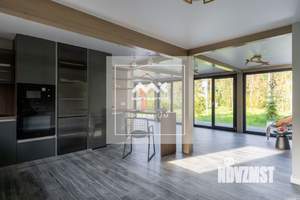 Коттедж 160м², 2-этажный, участок 10 сот.  