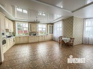 Коттедж 292м², 2-этажный, участок 12 сот.  