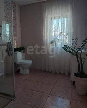 Дом 176м², 2-этажный, участок 6 сот.  