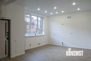 Таунхаус 130м², 2-этажный, участок 2 сот.  