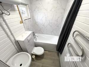 Дом 48м², 2-этажный, участок 9 сот.  