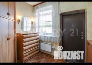 Дом 143м&sup2;, 3-этажный, участок 4 сот.  