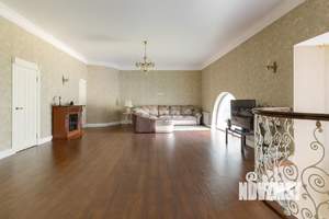 Дом 585м², 2-этажный, участок 15 сот.  