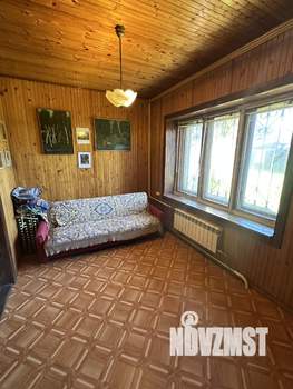 Дом 280м², 3-этажный, участок 14 сот.  