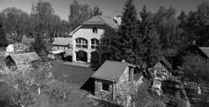 Дом 340м², 3-этажный, участок 16 сот.  