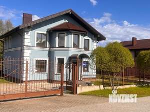 Дом 174м², 2-этажный, участок 9 сот.  