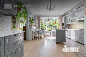 Дом 230м², 2-этажный, участок 29 сот.  