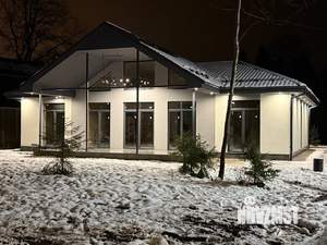 Дом 214м&sup2;, 1-этажный, участок 101 сот.  