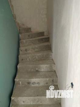 Коттедж 187м², 2-этажный, участок 9 сот.  