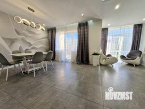 Таунхаус 212м², 3-этажный, участок 2571 сот.  