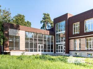 Коттедж 1016м², 3-этажный, участок 30 сот.  