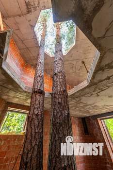 Коттедж 262м², 3-этажный, участок 2 сот.  