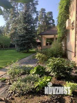 Коттедж 347м², 2-этажный, участок 15 сот.  