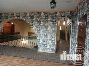 Дом 924м², 3-этажный, участок 9 сот.  