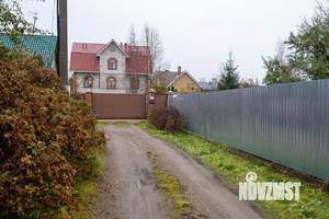 Дом 263м², 3-этажный, участок 17 сот.  