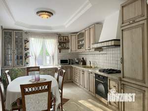 Коттедж 336м², 2-этажный, участок 15 сот.  