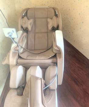 Дом 214м², 3-этажный, участок 4 сот.  