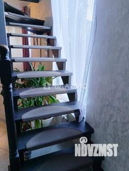 Дом 240м², 2-этажный, участок 9 сот.  