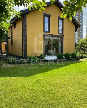 Дом 100м², 2-этажный, участок 9 сот.  