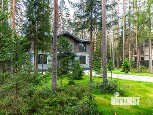 Дом 330м², 2-этажный, участок 25 сот.  