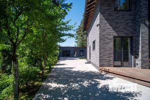 Коттедж 145м&sup2;, 2-этажный, участок 5 сот.  